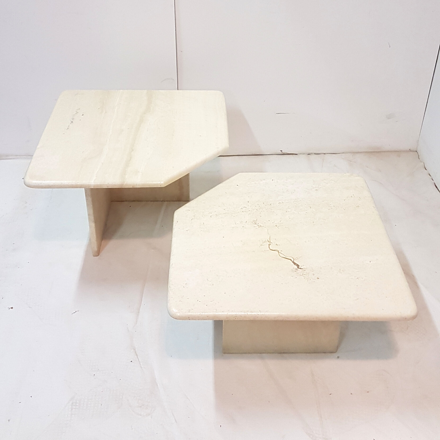 Set of 2 travertine side tables, 1970s
