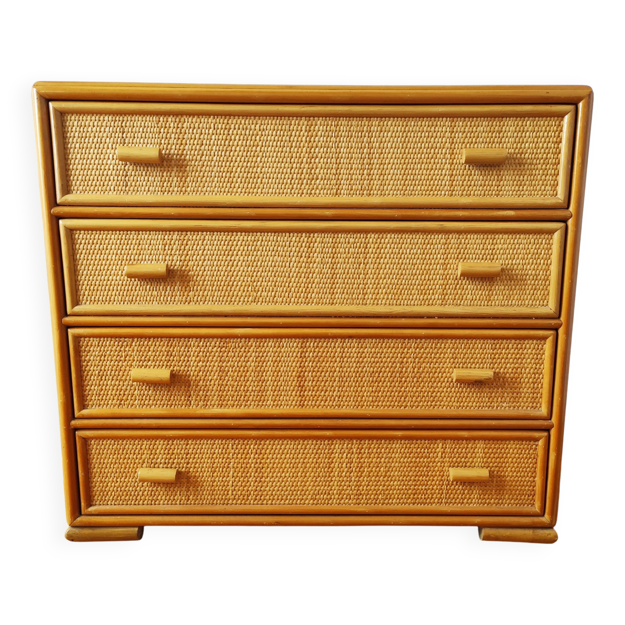 Vintage chest of drawers in light rattan