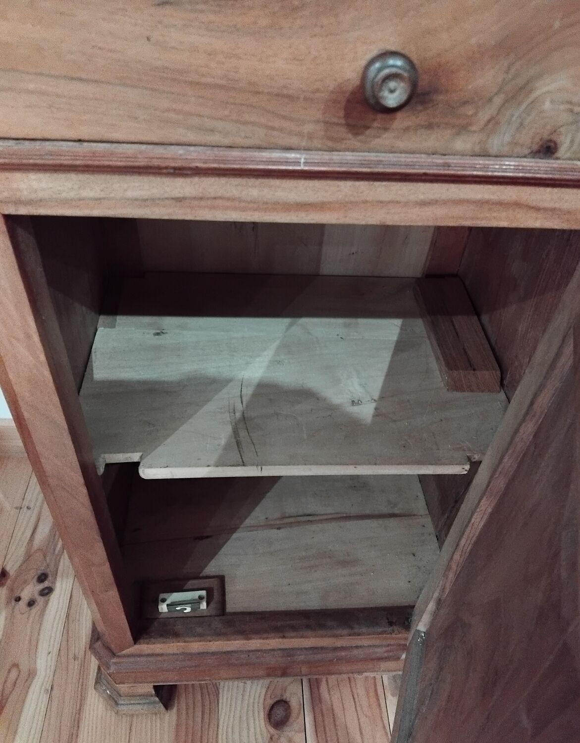 Ancienne table de chevet style Louis Philippe en bois et marbre