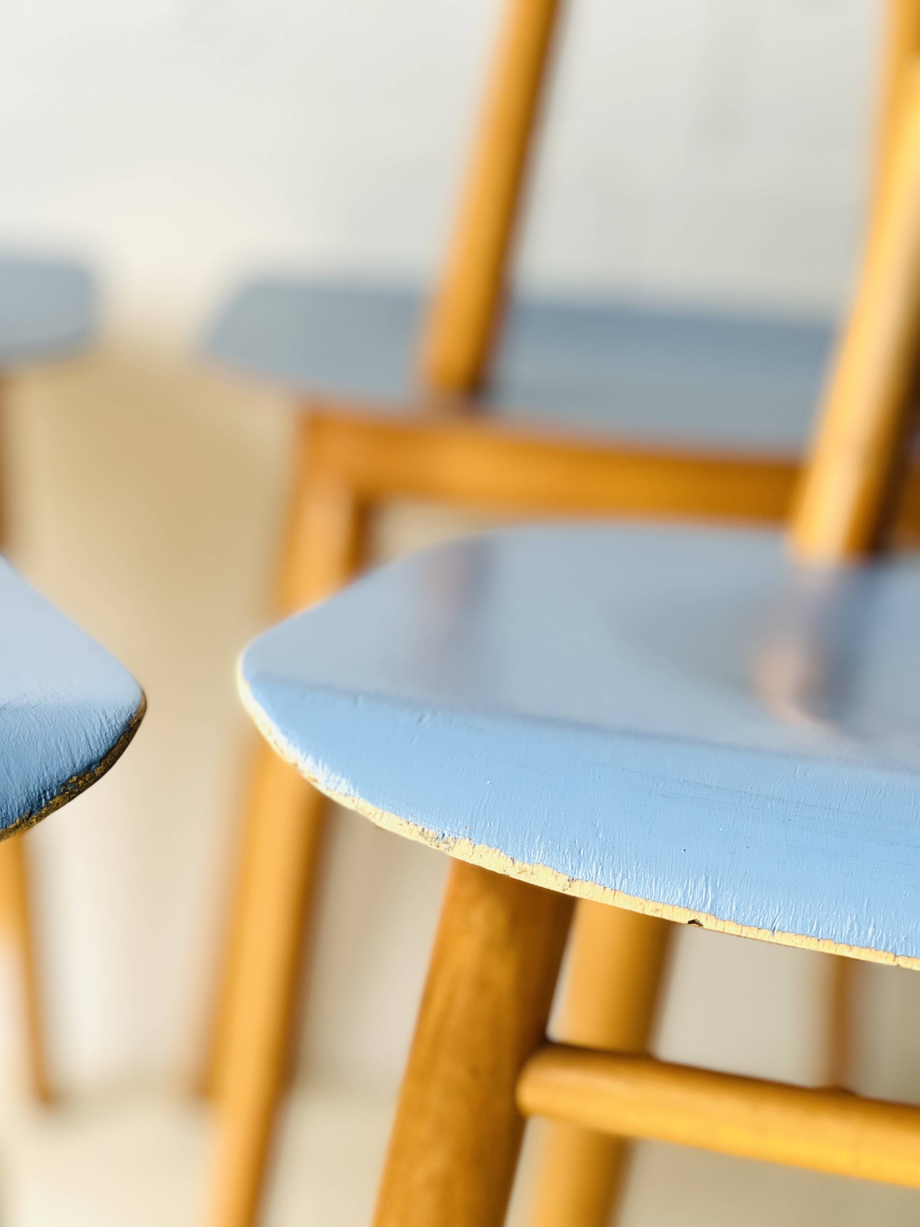 Chaises de salle à manger vintage de Ton, 1960'