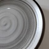Set of 10 Salins plates with grey and brown mineral spiral decoration