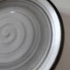 Ensemble de 10 assiettes Salins décor spirale minérale gris et brun