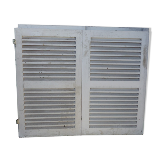 L 148 x H 123 cm wooden louvered shutters 2 swings