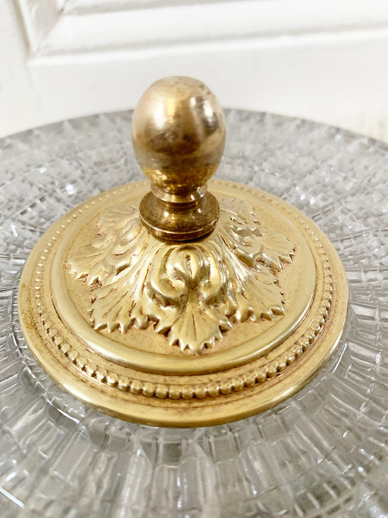 Ceiling lamp in glass and brass