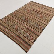 Kilim vintage tons rouges et bruns, motifs ethniques anatoliens, 156x244 Cm