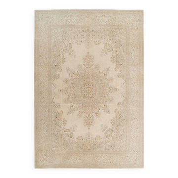 One-of-a-kind Vintage Wool Area Rug. Handmade Turkish Large Carpet for Farmhouse & Country Style Decoration