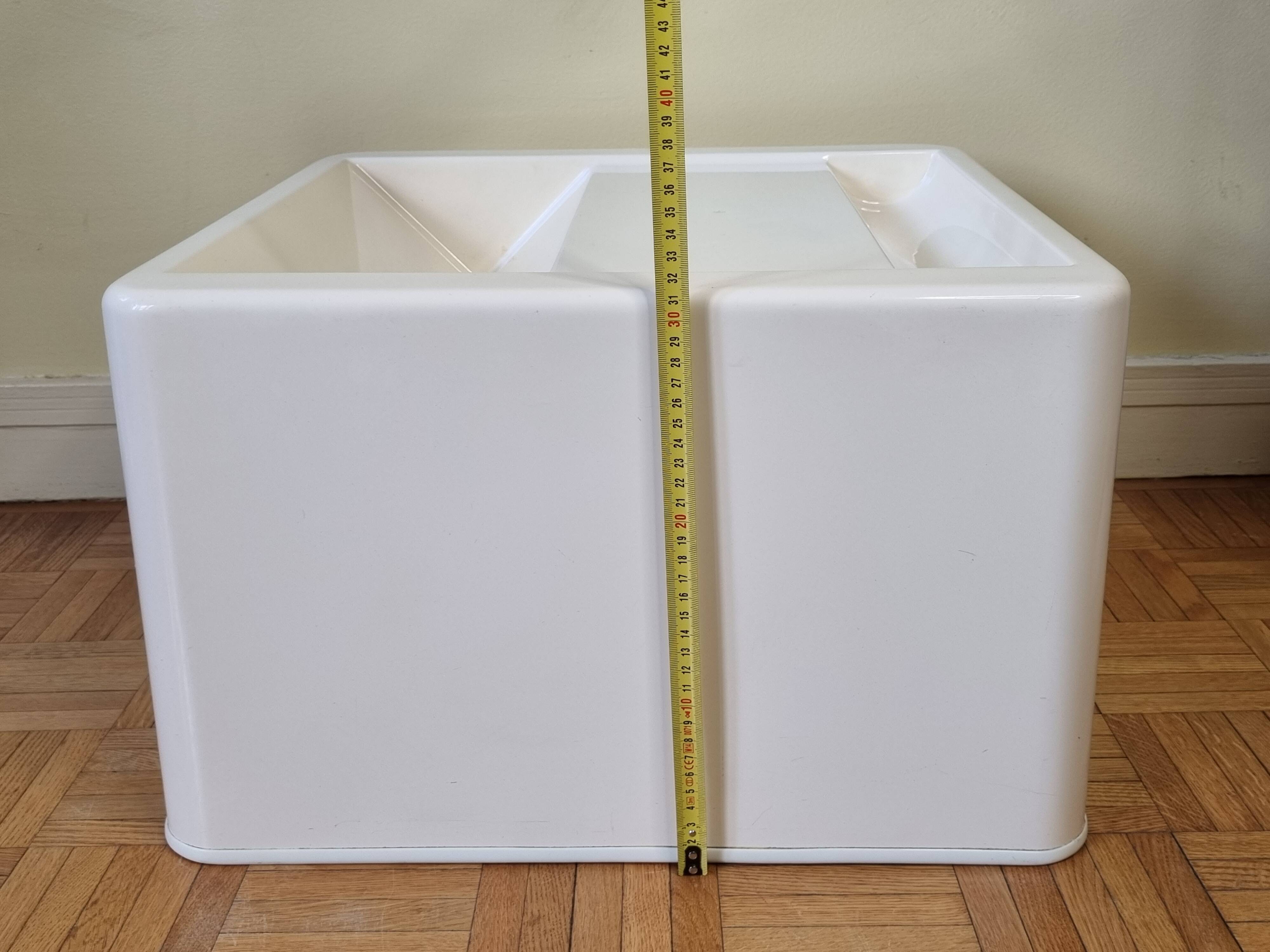 Side table with fiberglass storage Berthier style, 1970s, 50 cm