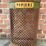 60s public garden bin