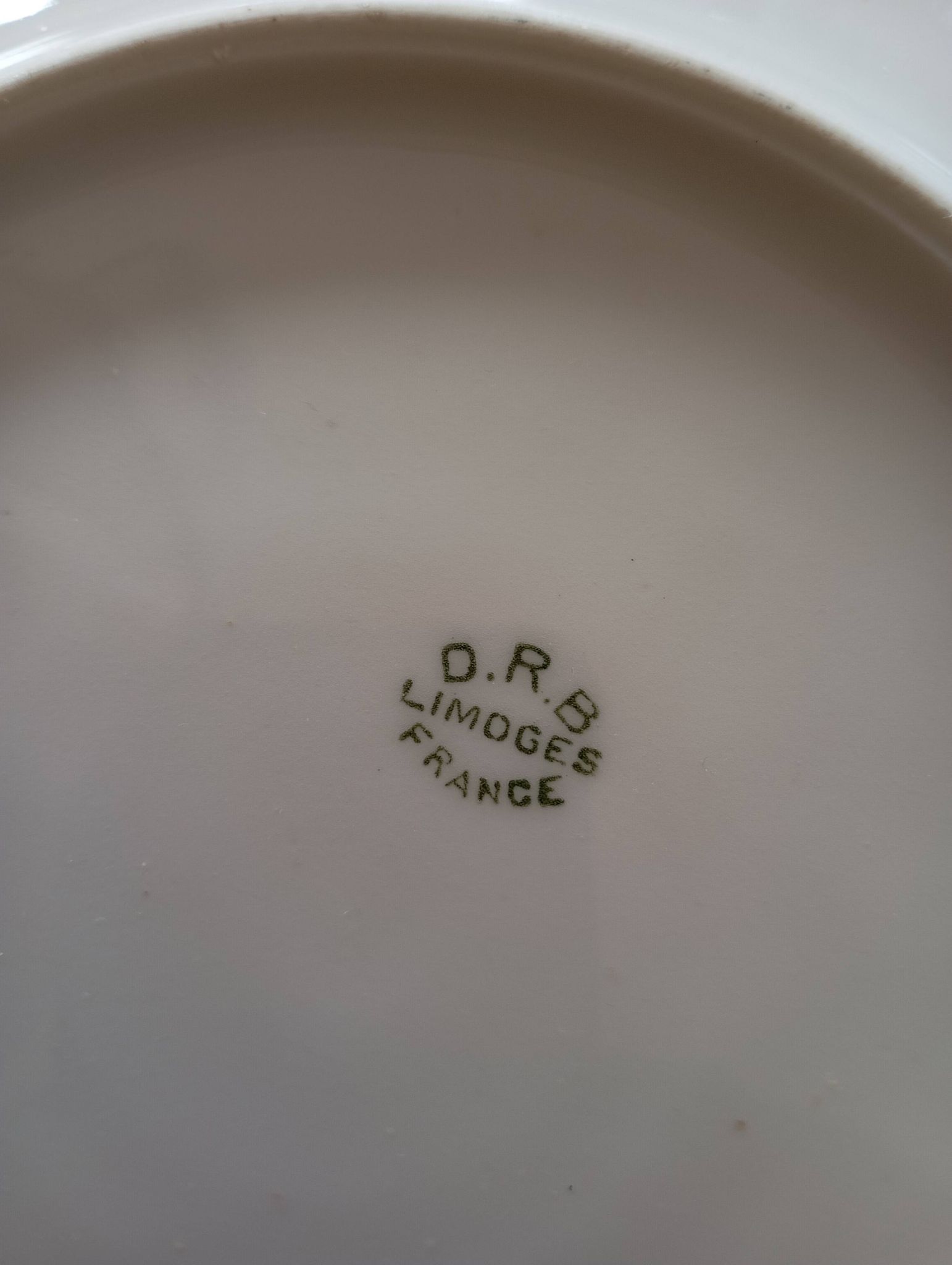 12 assiettes à dessert Descotte Reboisson & Barranger (D.R.B.) Limoges