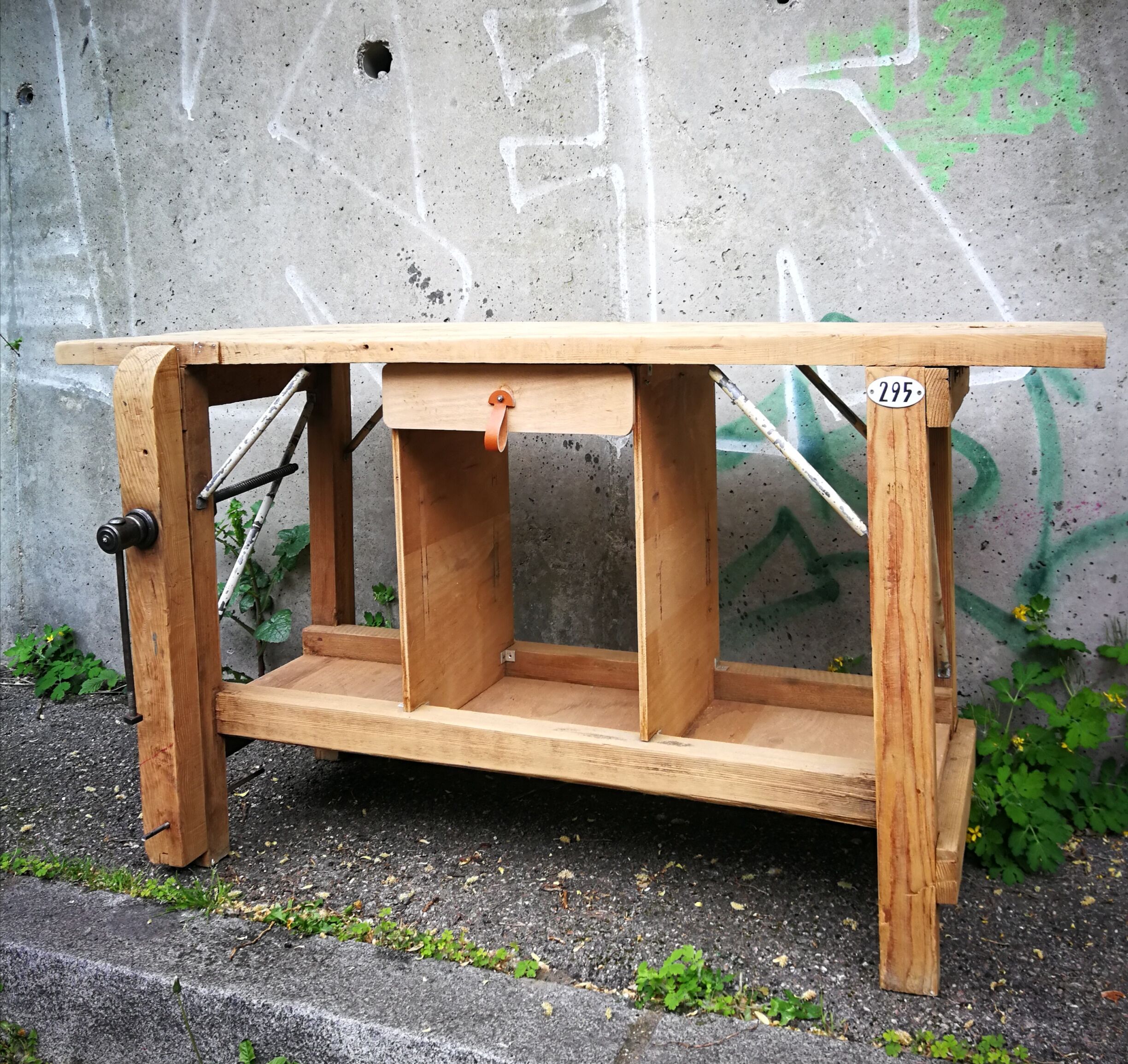 Meuble de métier établi ancien en bois