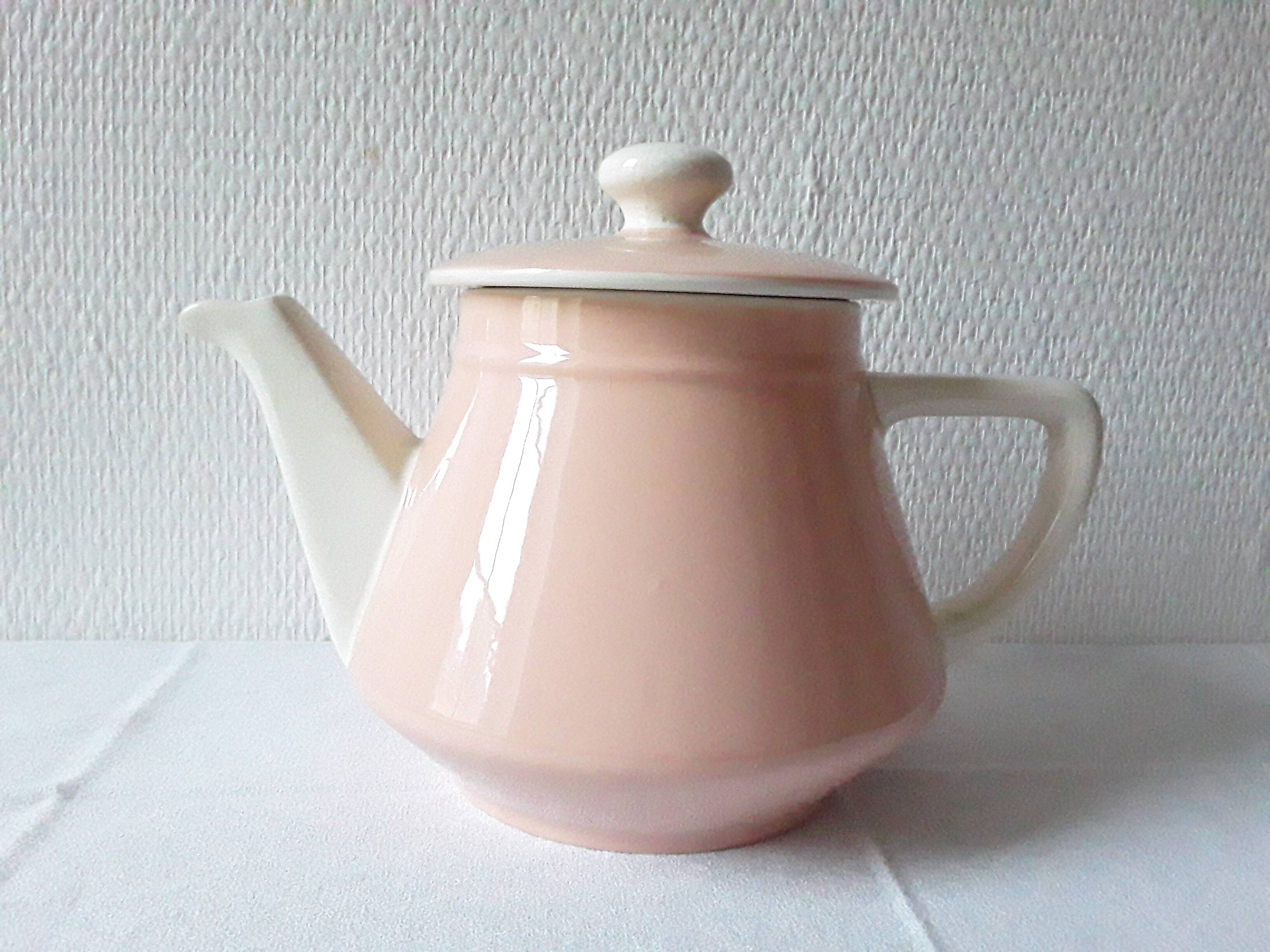 Vintage Villeroy and Boch powder pink teapot