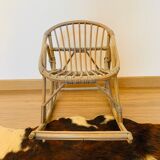 Rocking-chair corbeille en rotin, modèle enfant