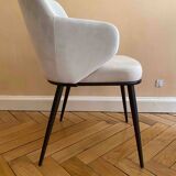 Foyer chairs from calligaris