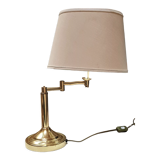 Articulated table lamp reading