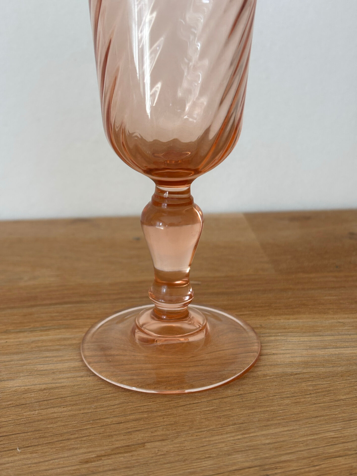 Vintage lot de 4 flûtes à champagne rosaline Luminarc