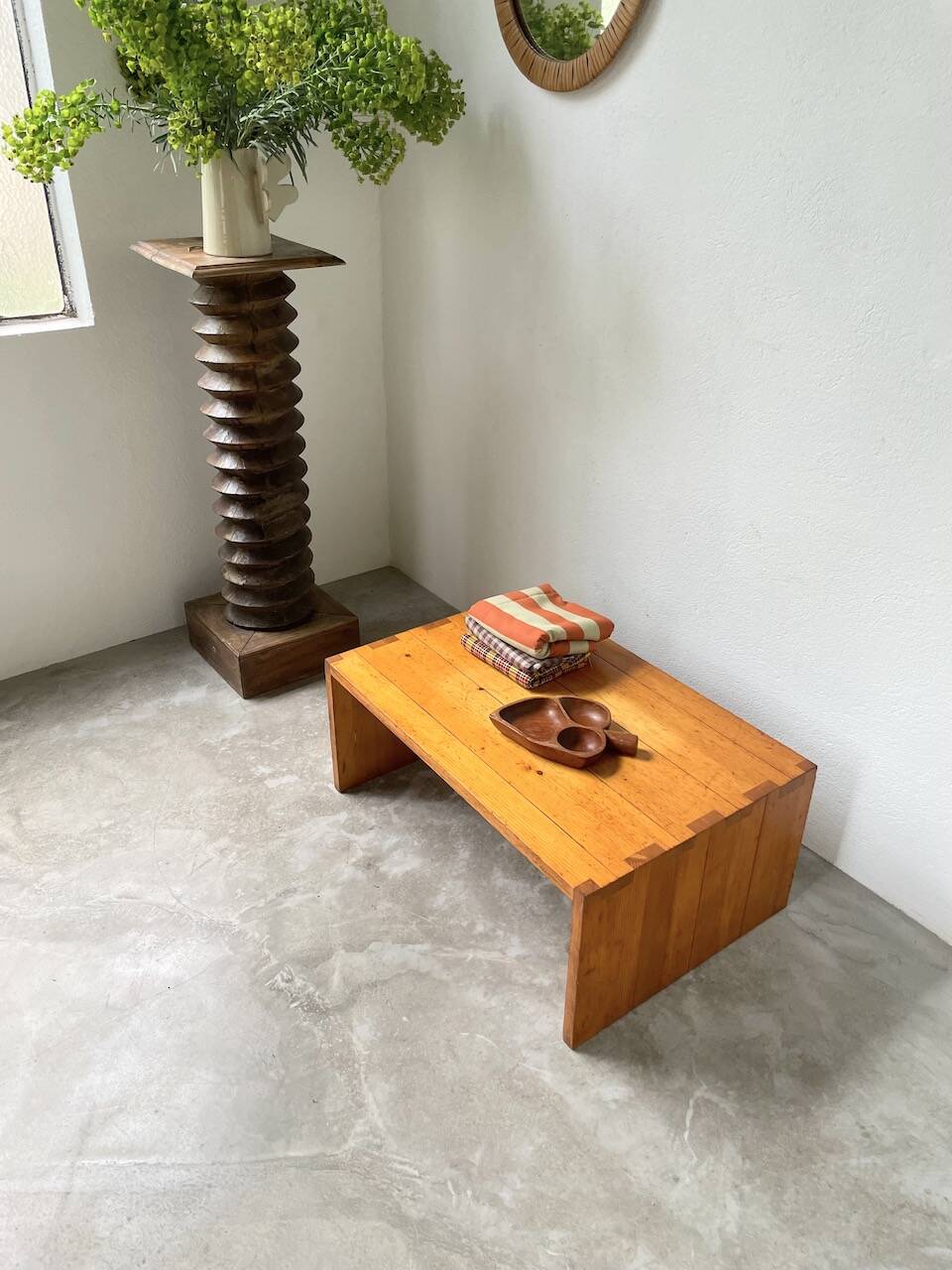 Maison Regain pine coffee table