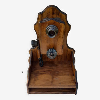 Reproduction old rotary wall telephone