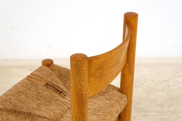 Bureau René Martin et chaise Méribel de Charlotte Perriand 1955