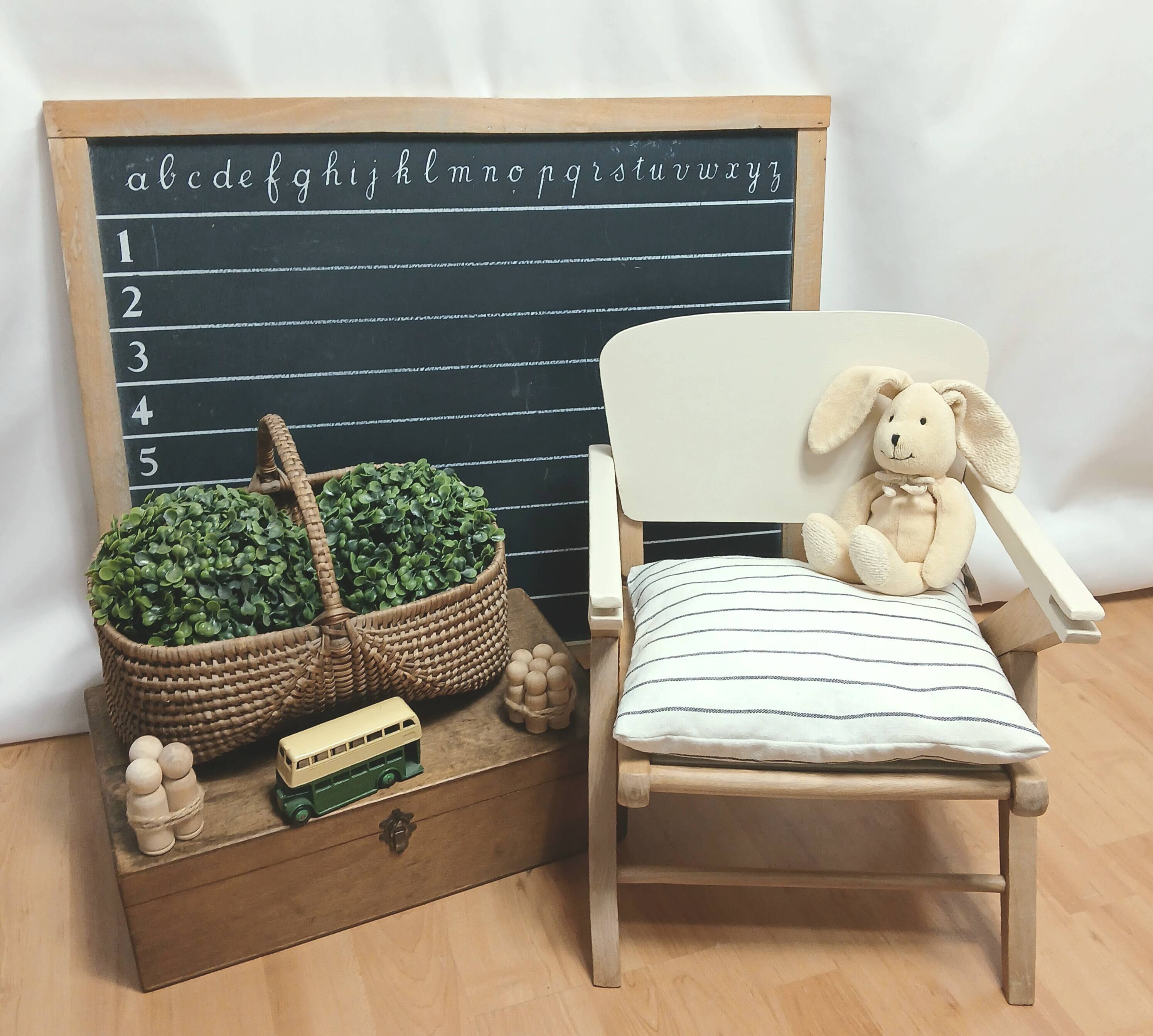 Children's armchair chair