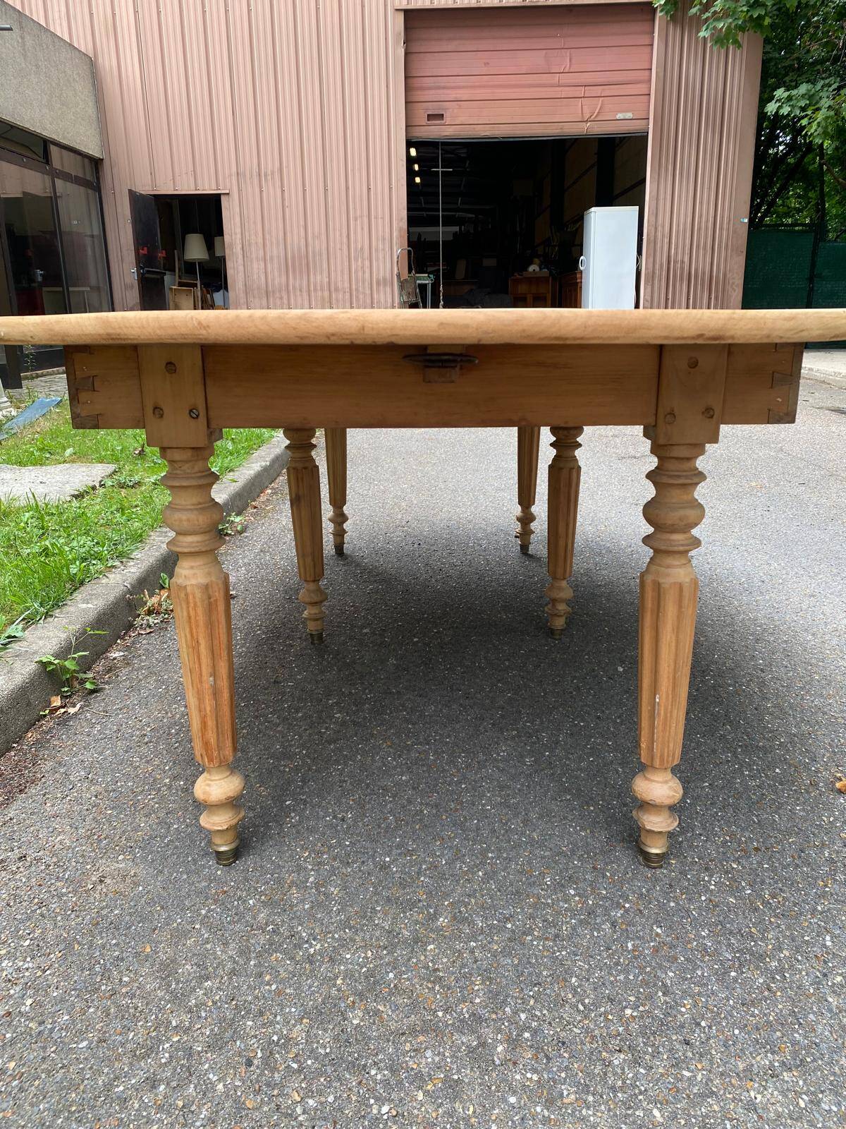 Table à manger ronde extensible Louis Philippe 18ème rénovée avec volets 21