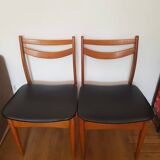 Set of 2 Scandinavian chairs