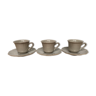 Set of 3 cups and subcups