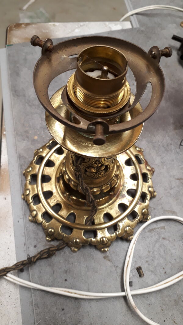 Lampe calice pied bronze et laiton tulipe 1900