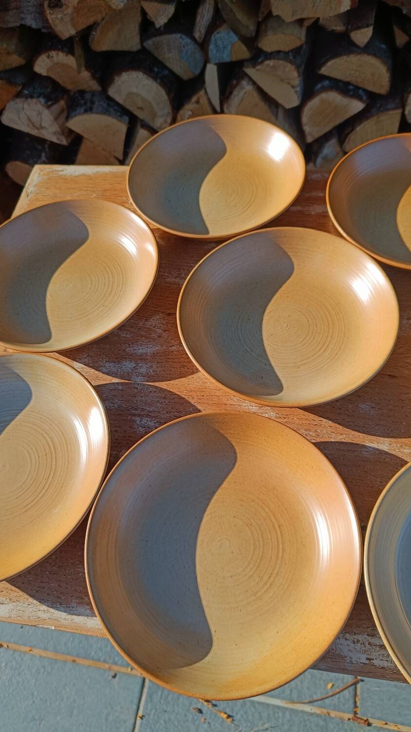 Deep stoneware plate