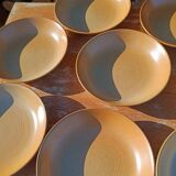 Deep stoneware plate