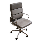 EA219 executive chair, Vitra