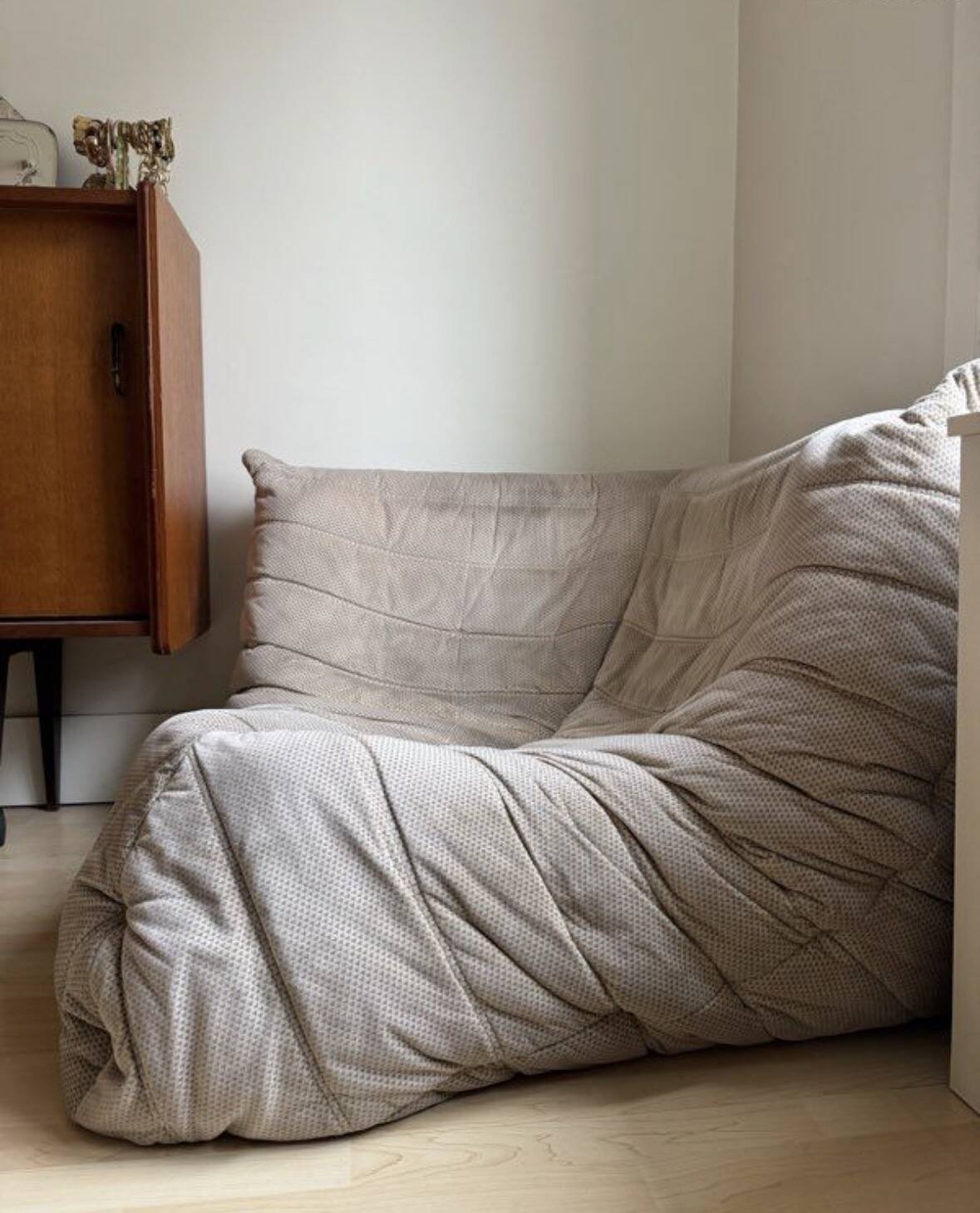 Togo fauteuil / chauffeuse d’angle