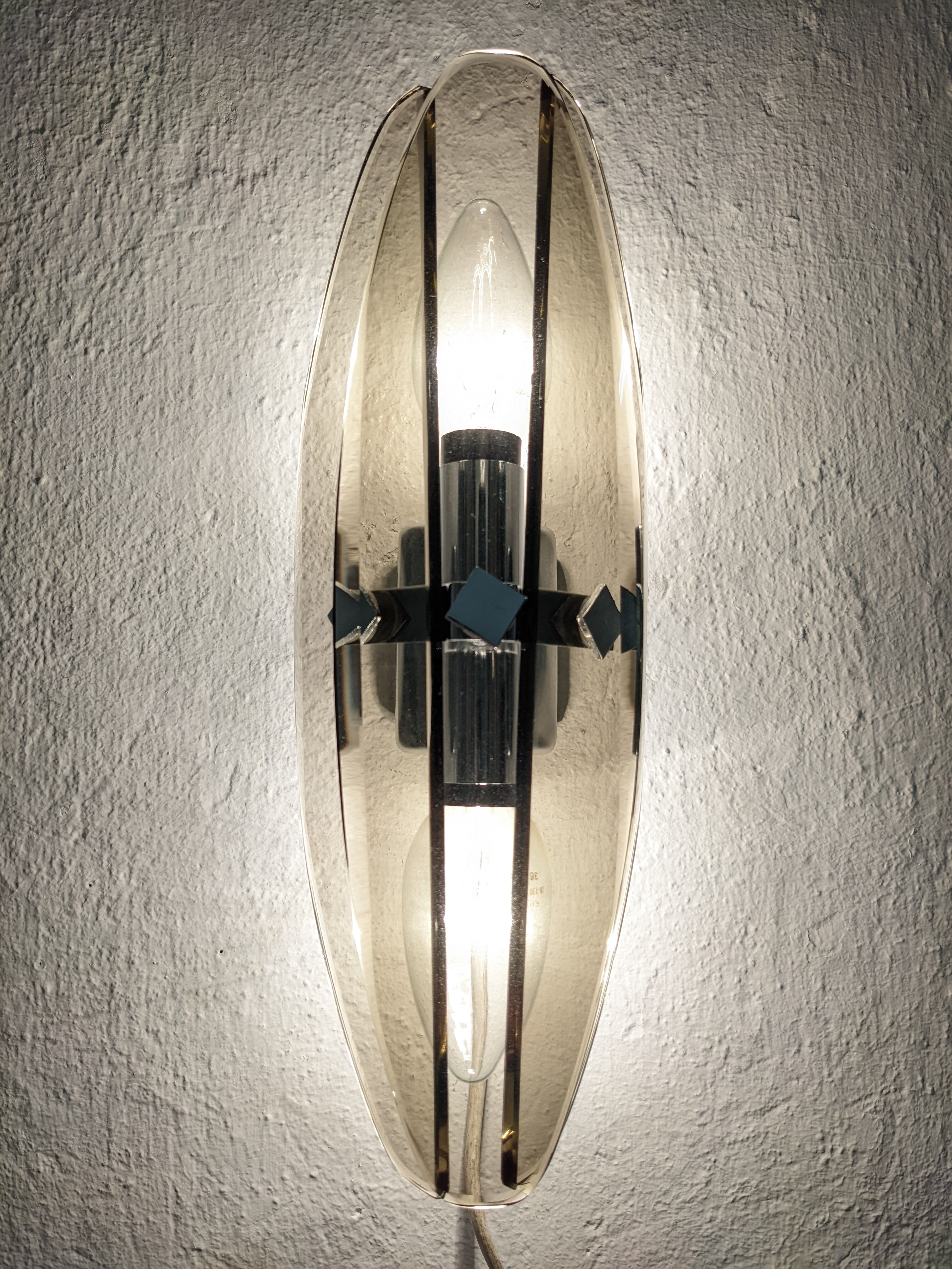 Italian wall lamp in smoked glass from the 60s/70s