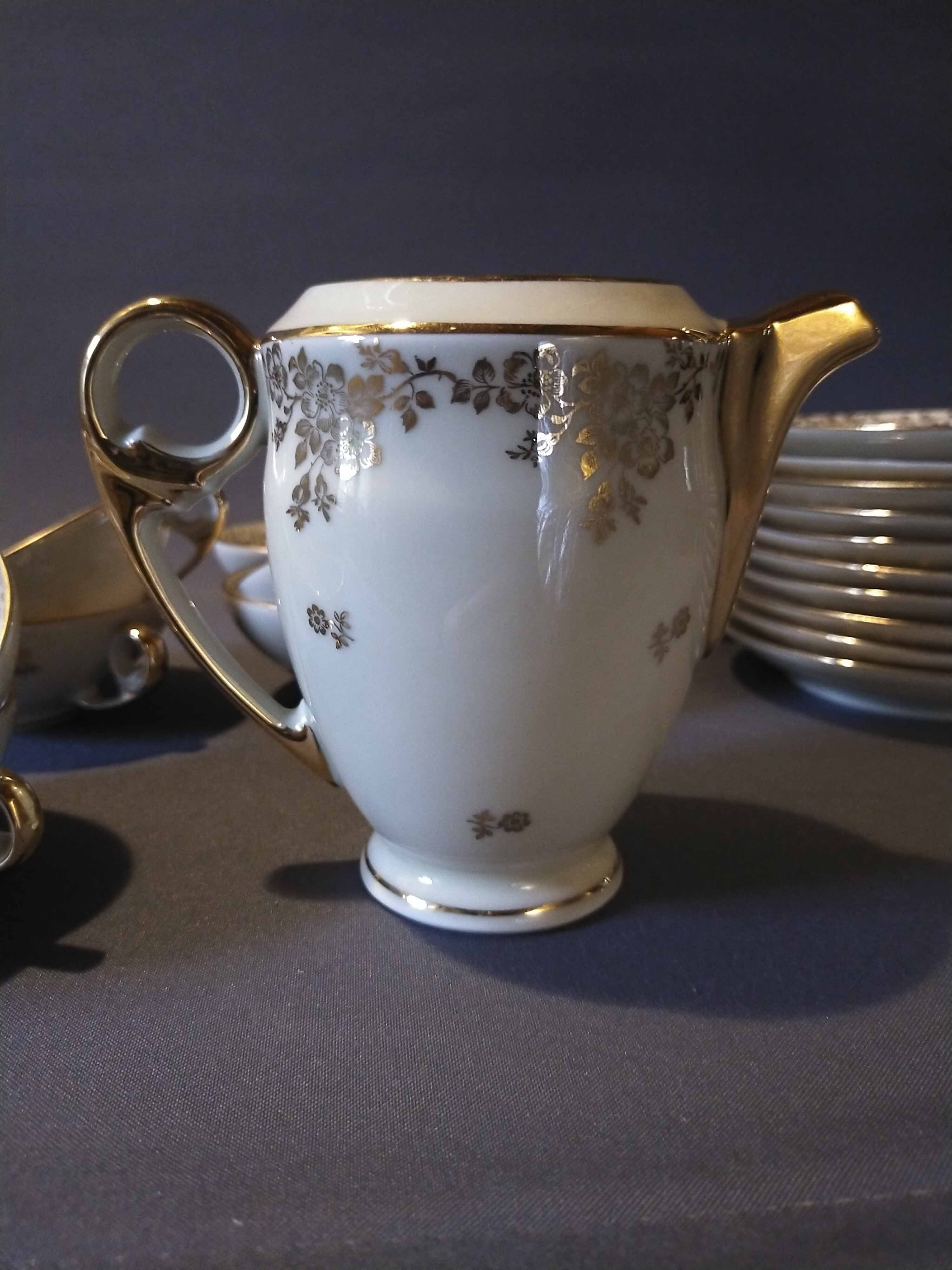 10 cups and tea saucers Limoges porcelain DRB Manufacture decor signed JS