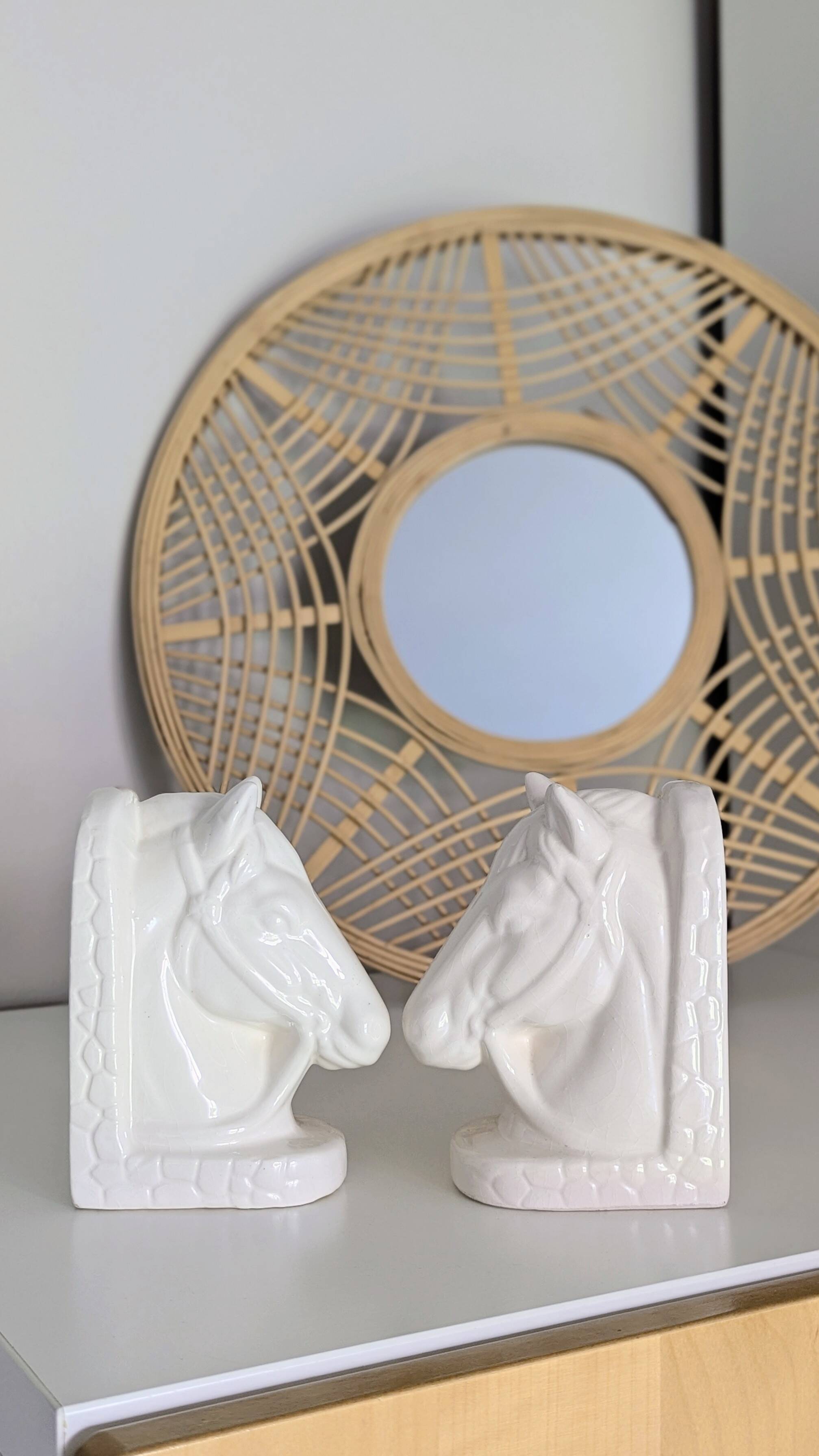 Beautiful pair of vintage ceramic bookends (D-0022)