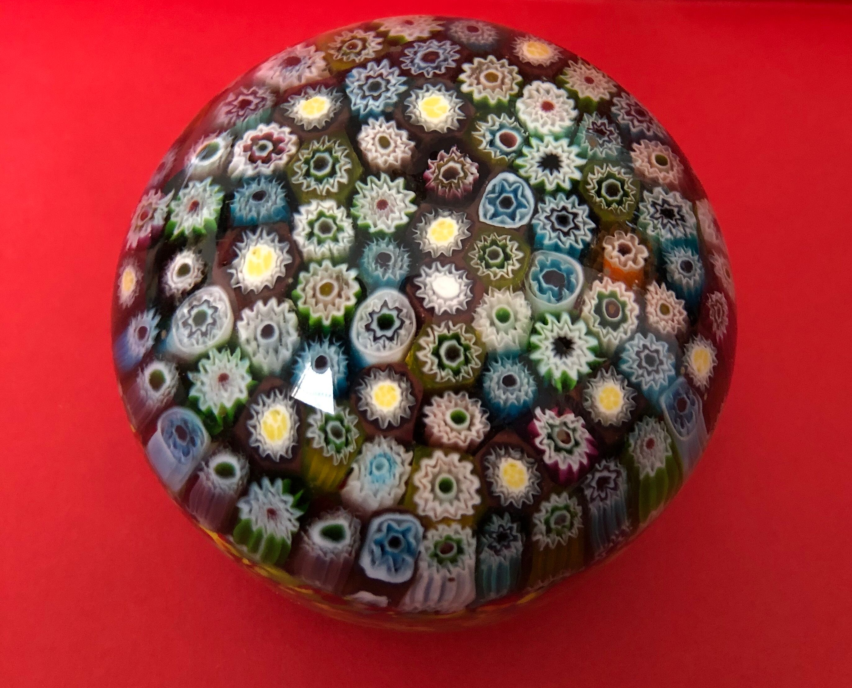 Millefiori paper press ball