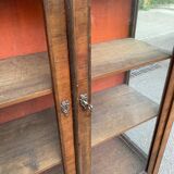 Louis XVI display cabinet in wood and marble from the 19th century.