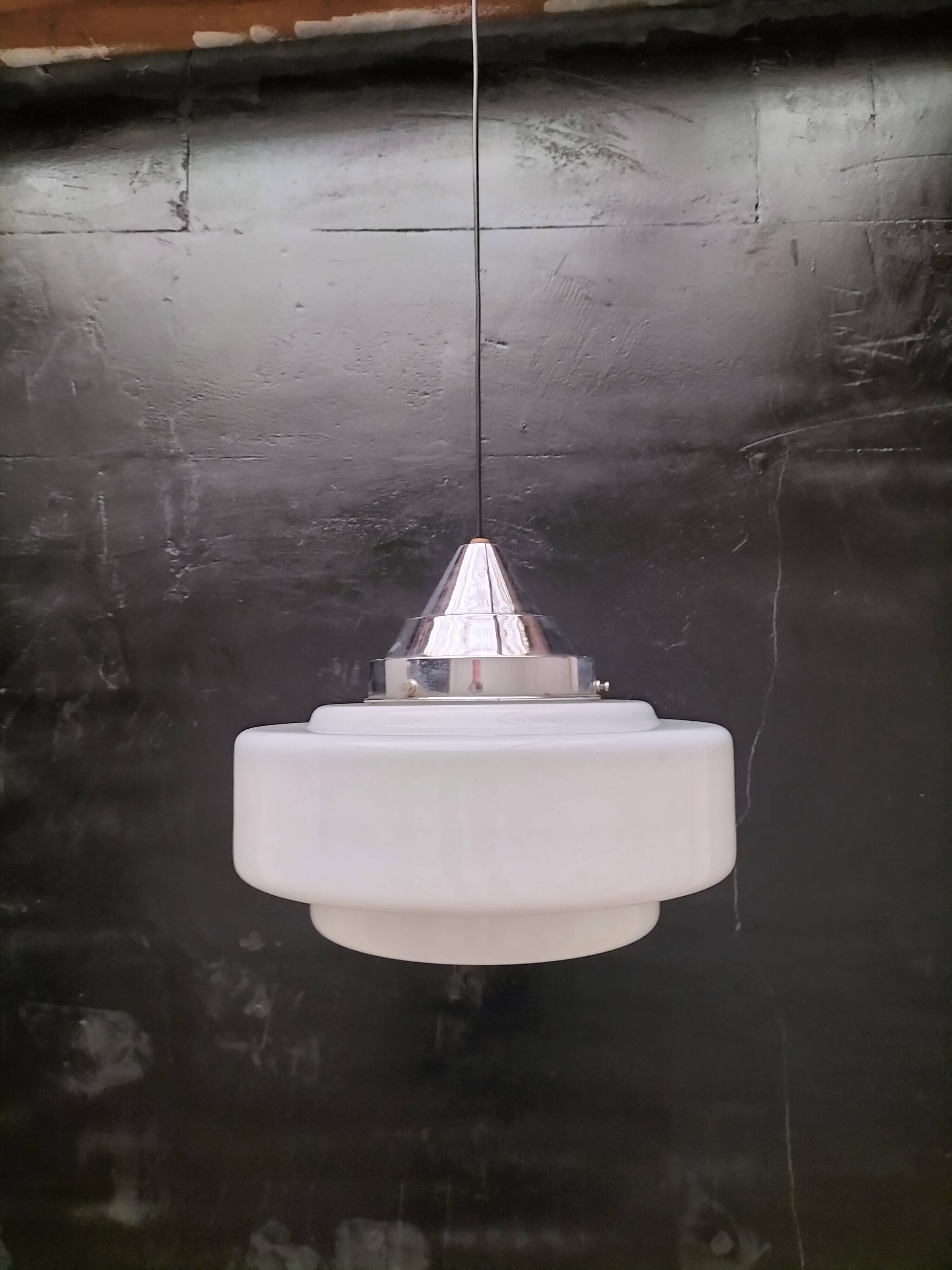 Art deco pendant light