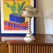 Lampe de table pagode de l'âge spatial, France années 1970
