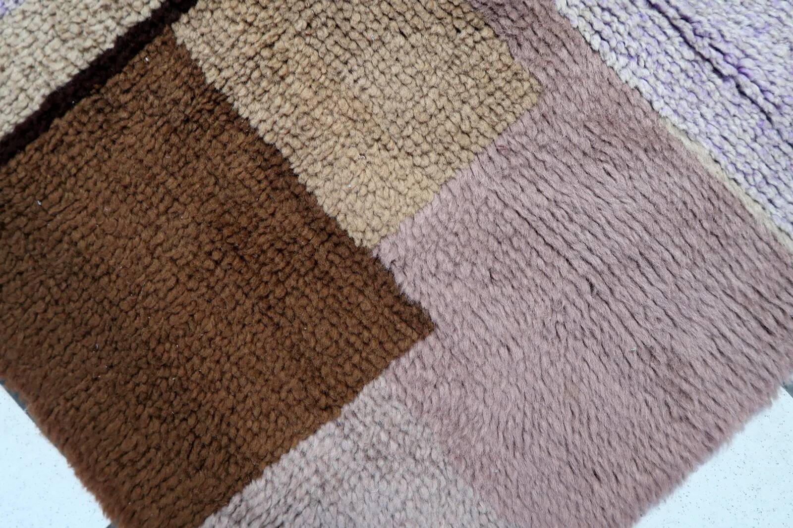 Vintage French Savonnerie runner modernist design 88cm x 259cm - 1970s (1C1201)