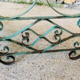 Screen, Art Deco wrought iron with floral decorations circa 30's