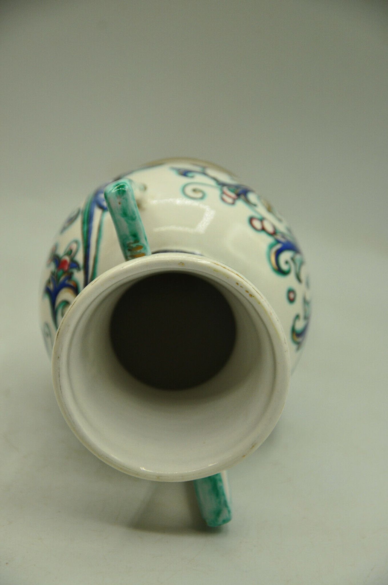 Baroque decoration vase by Maioliche Deruta Italy