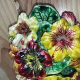 Vintage decorative object in ceramic majolica with pansy decoration – 1950s