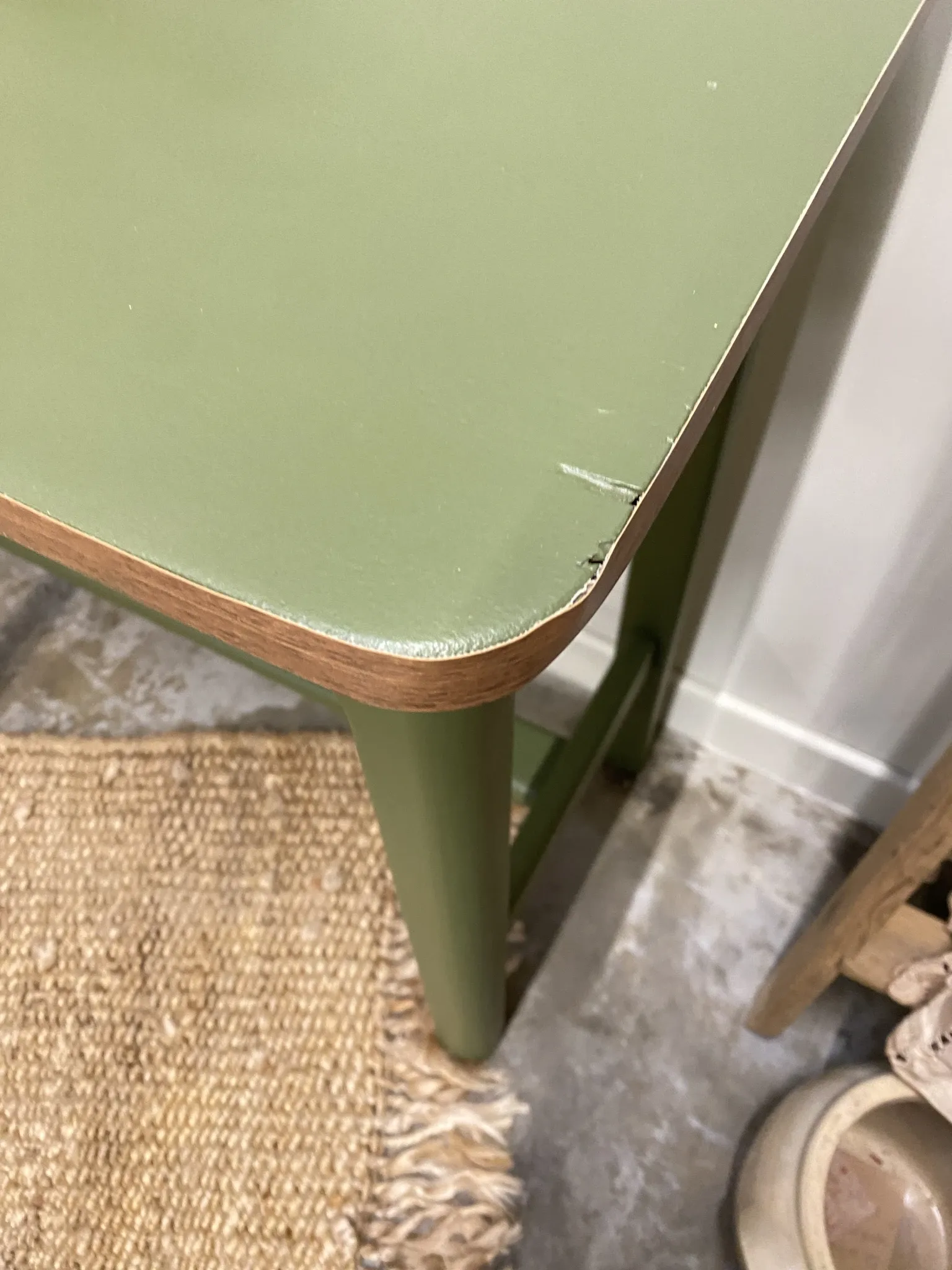 Mado side table