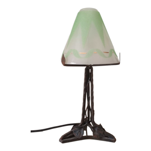Ancienne lampe en fer