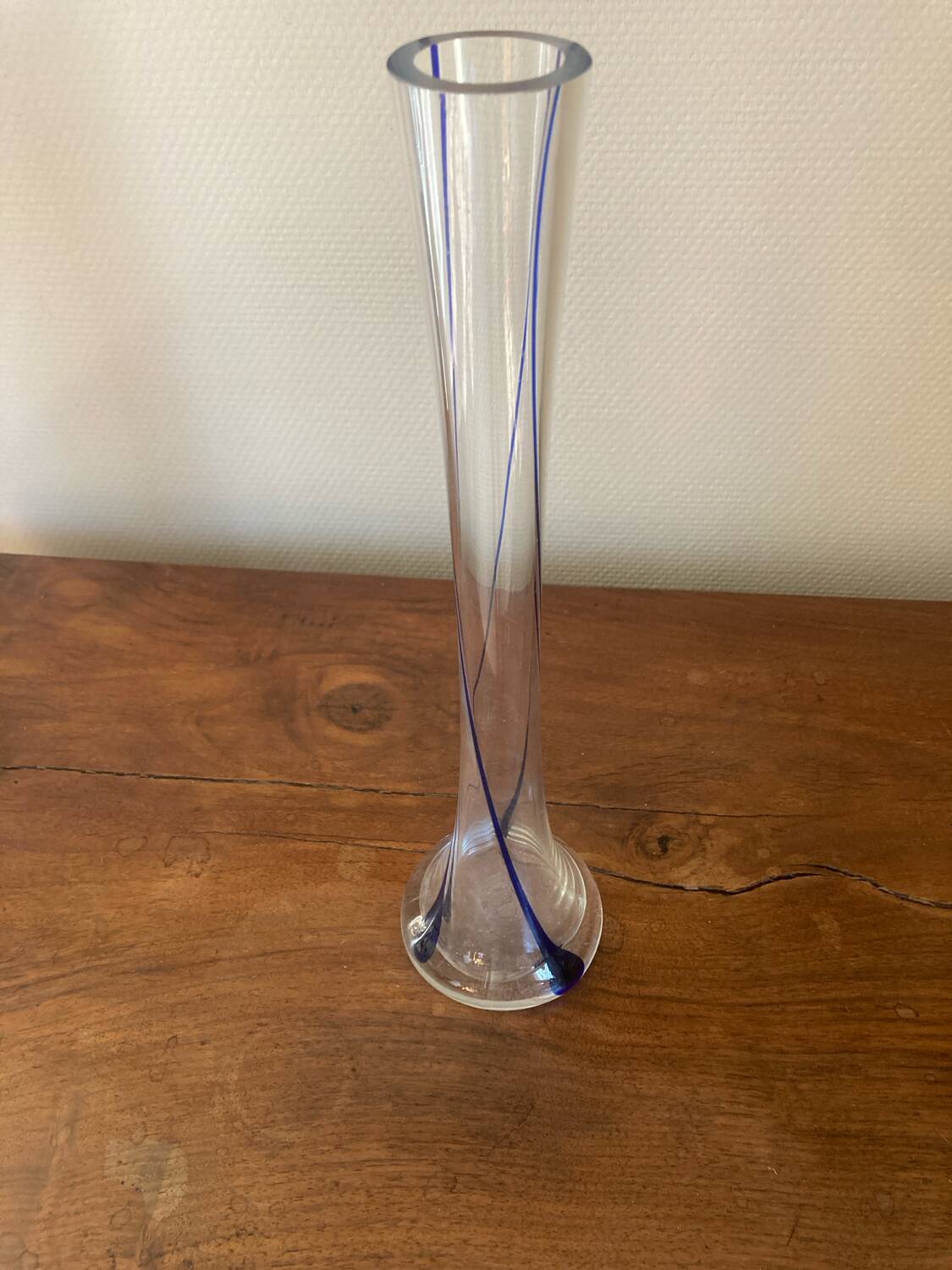 1 flower vase