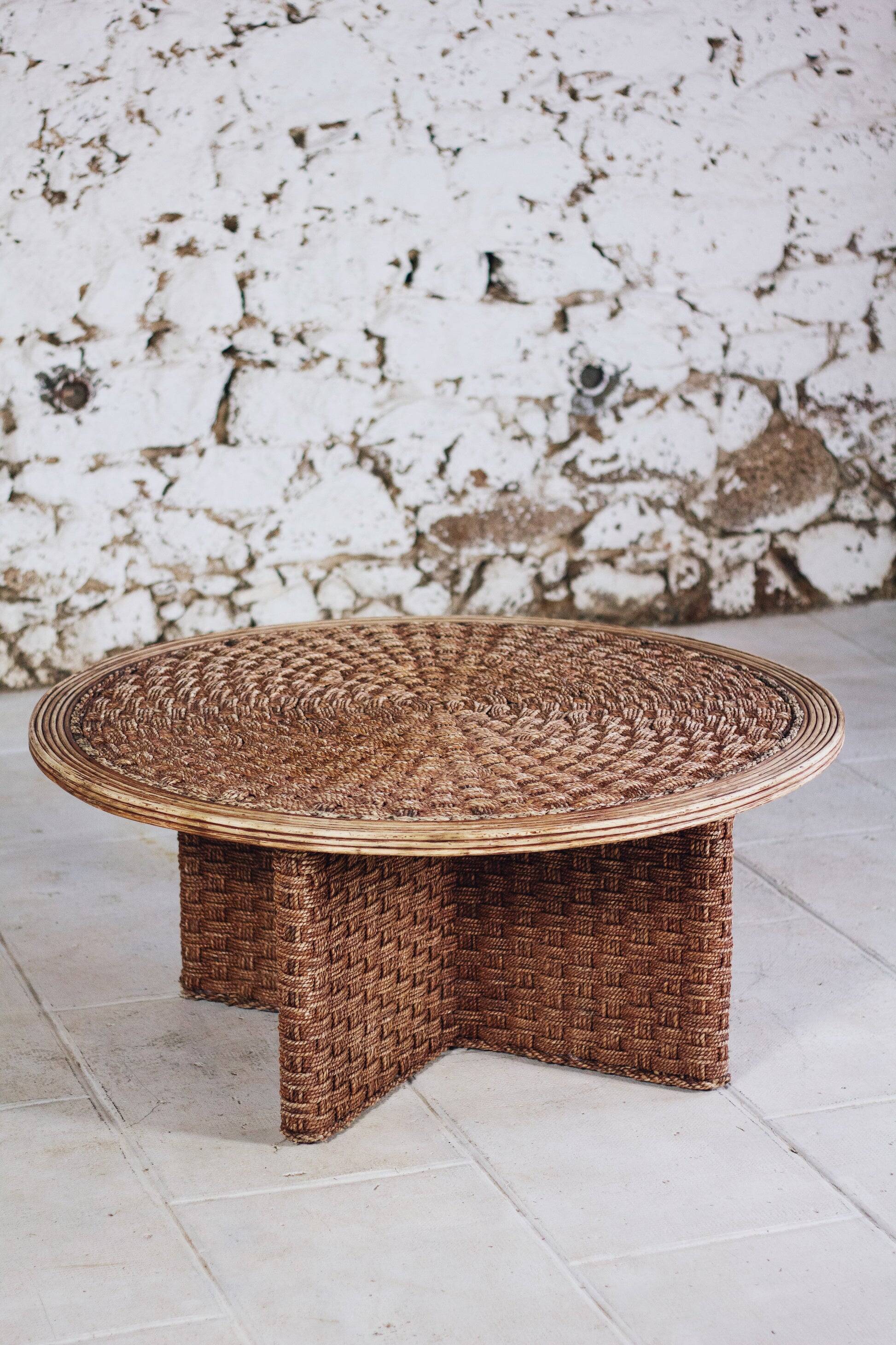 Round coffee table in braided cord and rattan, 1970.