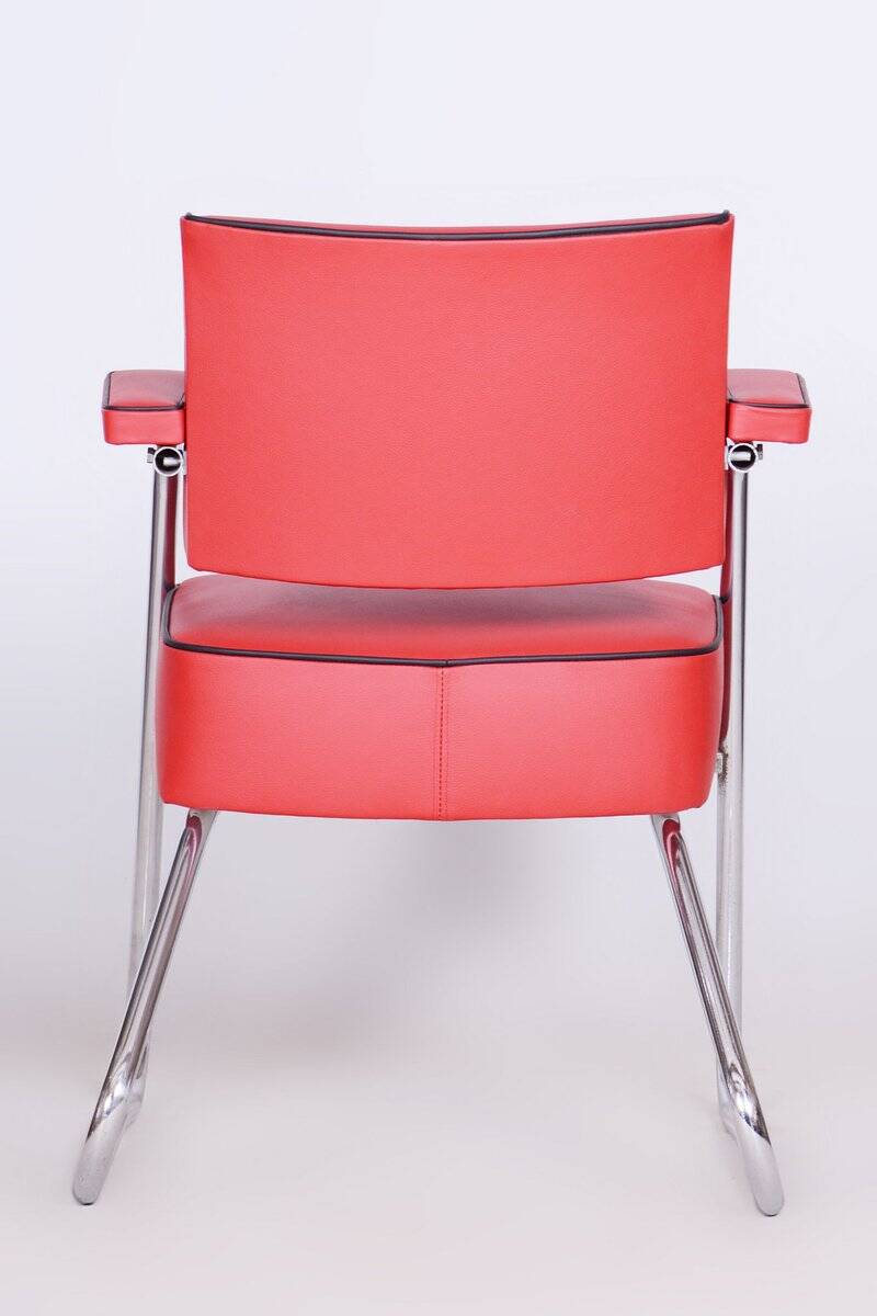German Bauhaus Armchair in Leather attributed to G. Rohde for Mauser, 1930s