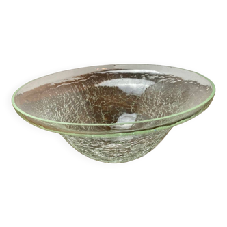 Coupe en verre craquelé