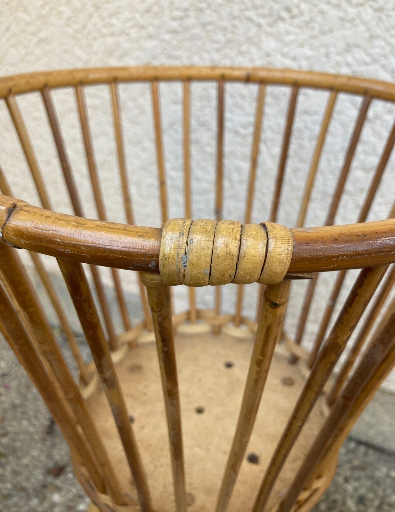 Vintage rattan worker