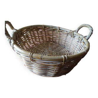 Wicker basket